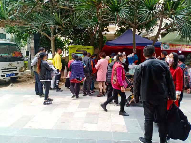 东吉智能鲜米机小区地推场景