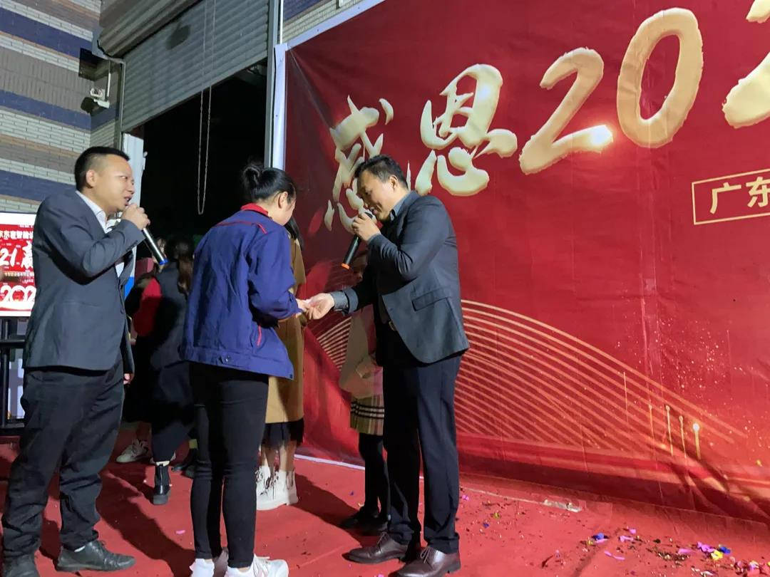 智能碾米机生产厂家风采