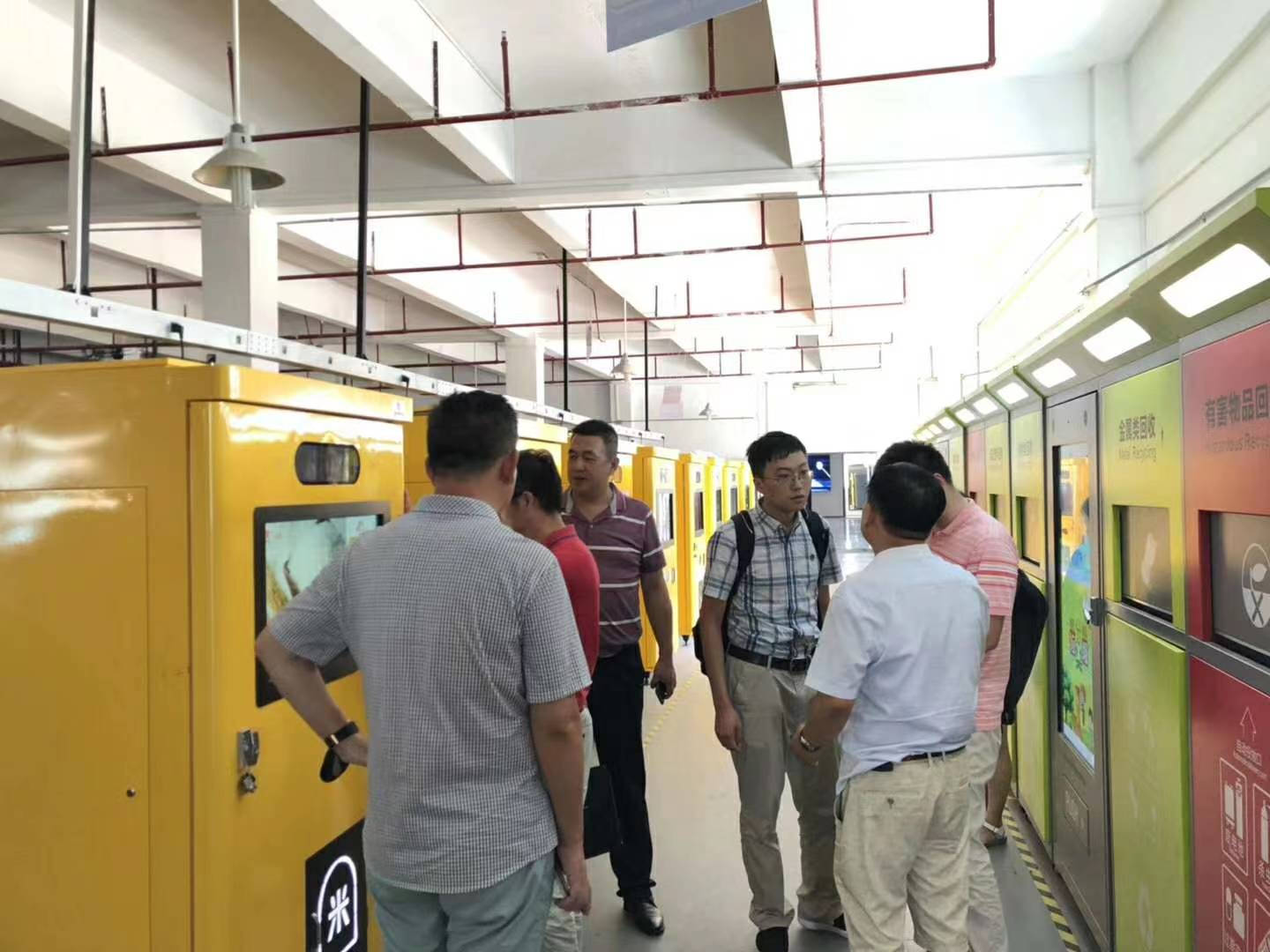 东吉良米仓智能碾米机