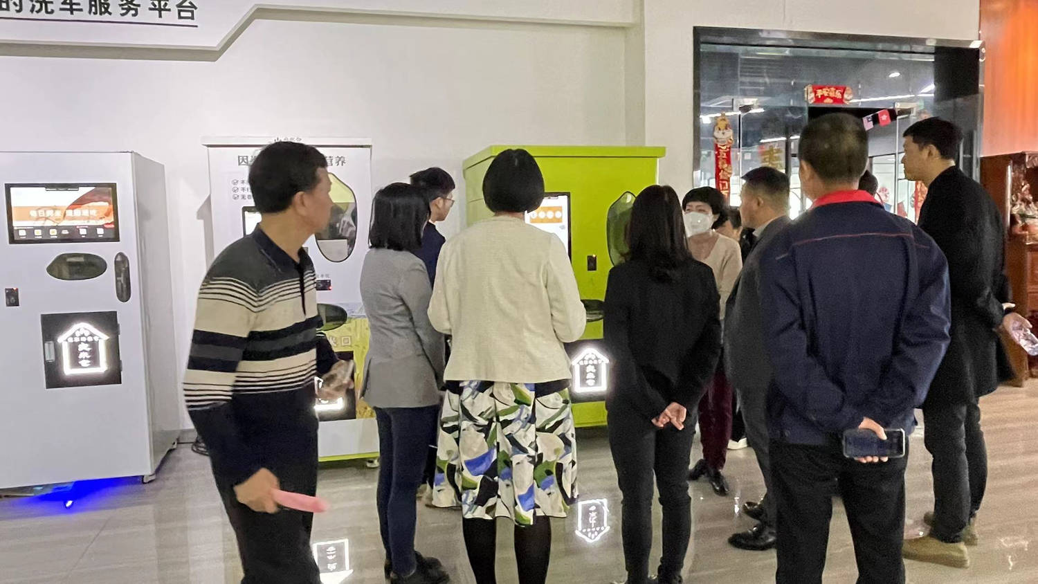 东吉良米仓智能碾米机